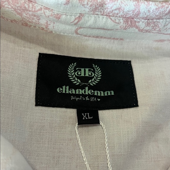 Pink Button-Up Blouse - Picture 3 of 3